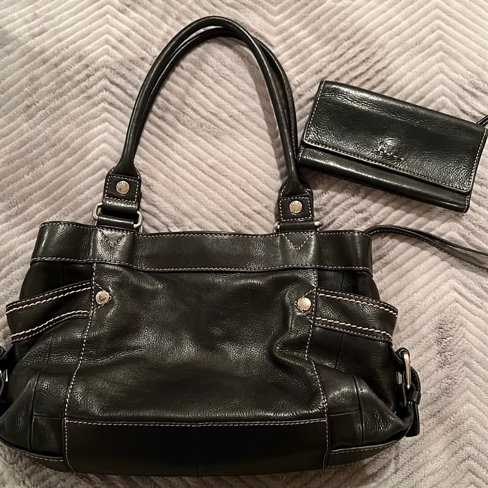 Vintage Fossil Black Leather Handbag and Wallet!! Late 90’s edition!!